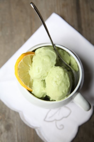 ici-e-castagne-avocado-ice-cream-3