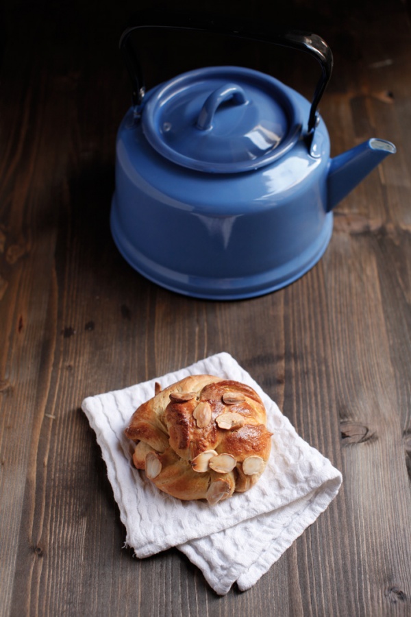 pici-e-castagne-almond-twists-2