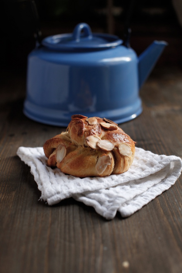 pici-e-castagne-almond-twists-3