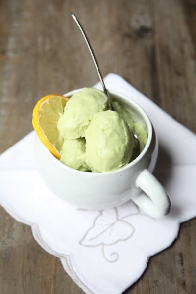 pici-e-castagne-avocado-ice-cream