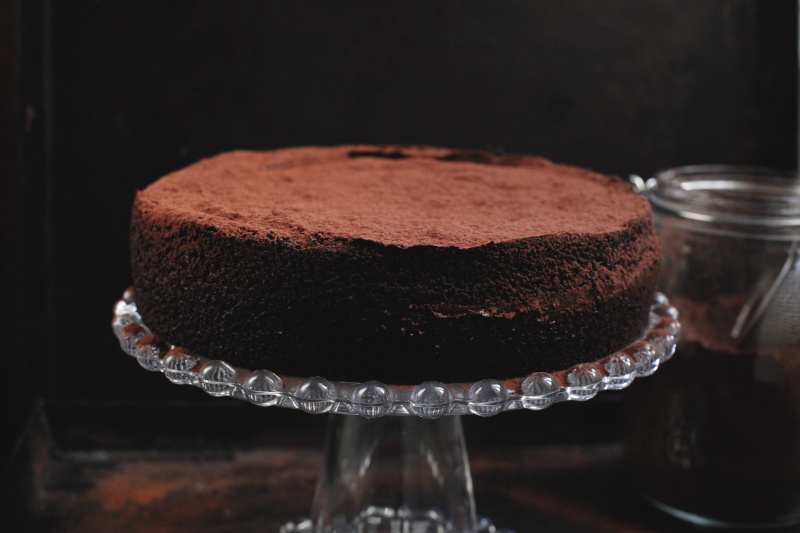 pici-e-castagne-beetroot-cake