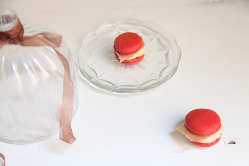 pici-e-castagne-macarons-al-mirto-con-mousse-di-fichi-e-prosciutto-2