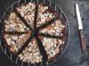 pici-e-castagne-torta-di-mandorle