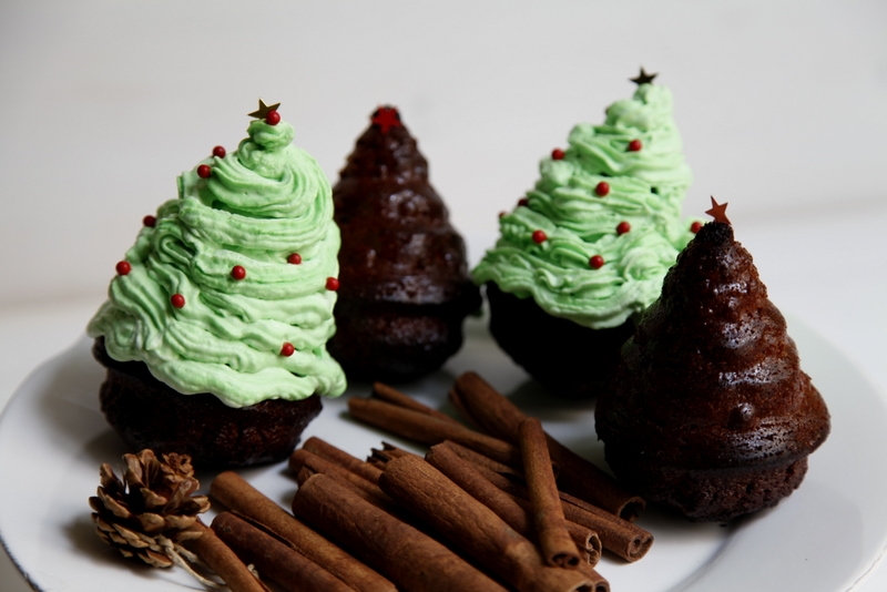 1457 800x pici e castagne gingerbread trees 2 Foto 1457 800x pici e castagne gingerbread trees 2 Foto