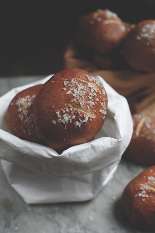 pici-e-castagne-laugenbrot