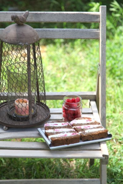 pici-e-castagne-terrina-di-pane-nero-formaggio-e-lamponi-3