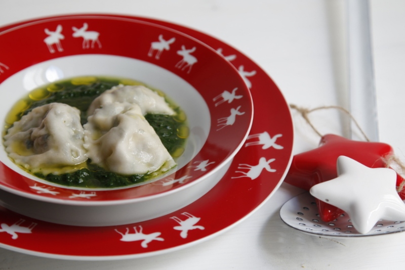 pici-e-castagne-ravioli-con-burrata-e-rapaccioli