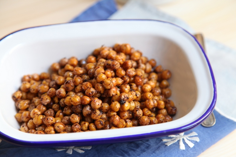 pici-e-castagne-roasted-chickpeas-2