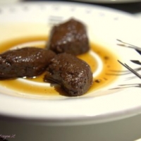 CIOCCOLATO FA RIMA CON CENTINI<br>CHE FA RIMA CON BISENTI<br>CHE FA RIMA CON TATU'.