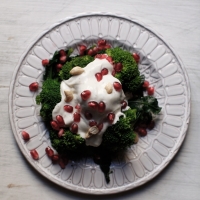 <span class="corsivo"> The Perfect Bite </span> : : INSALATA DI BROCCOLI SICILIANI, YOGURT E MELOGRANO