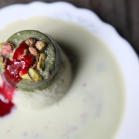 KULFI AL PISTACCHIO E COULIS DI FRAGOLE