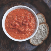 <span class="corsivo"> The Perfect Bite </span> : :  ZUPPA DI POMODORI ARROSTO CON HARISSA